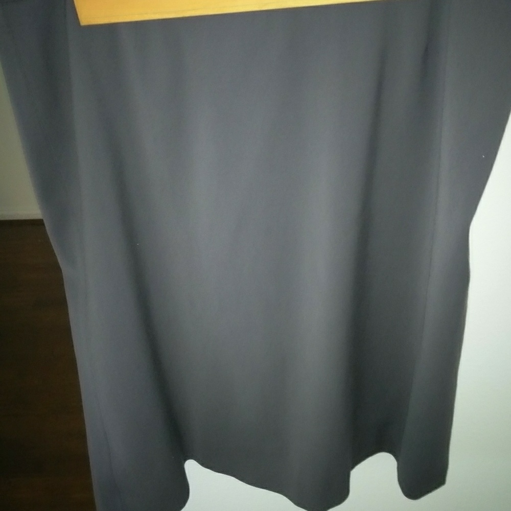 Giorgio Armani dark grey skirt NWT size 46 / 10